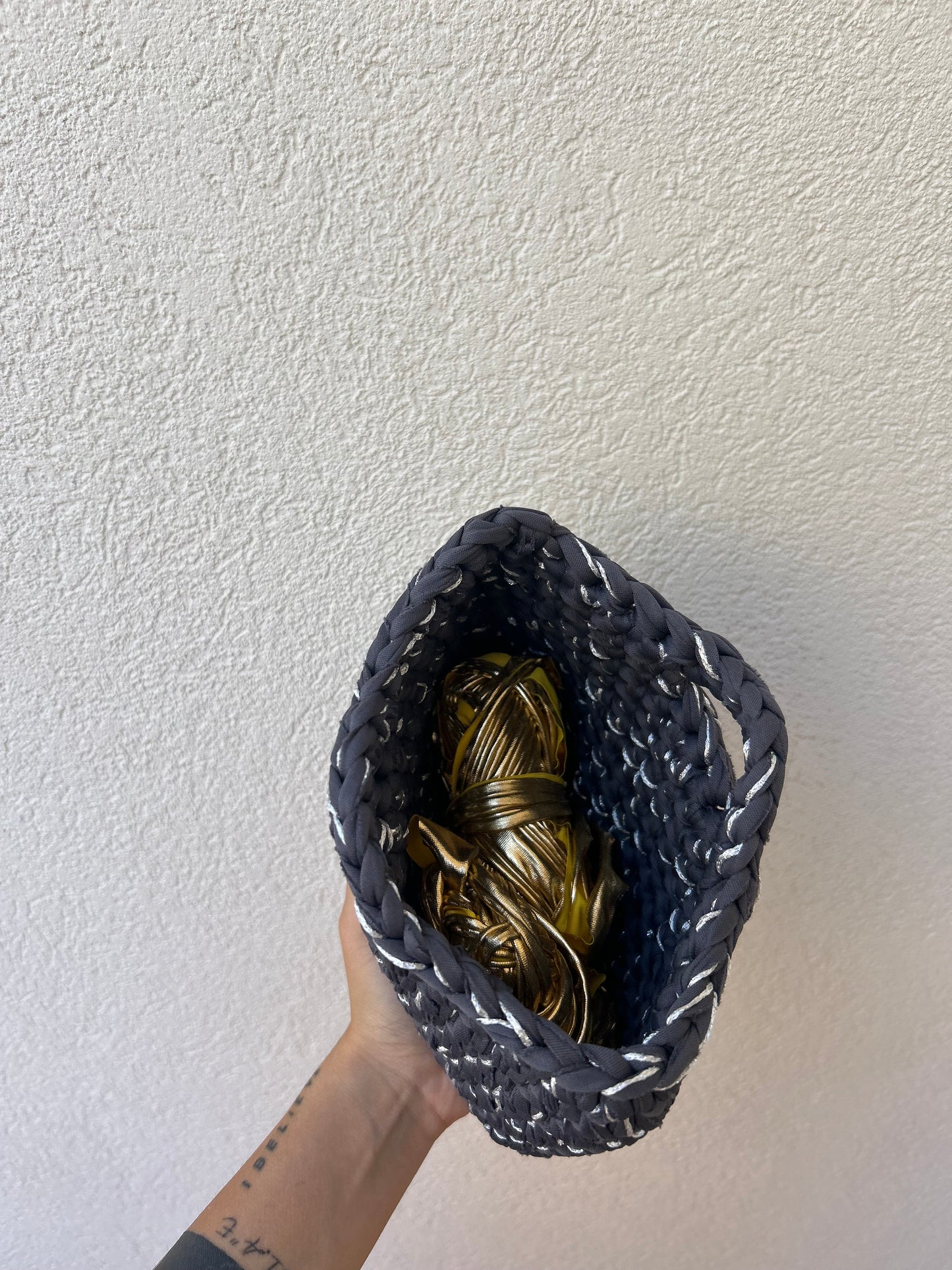Grigio antracite e argento - borsetta a mano