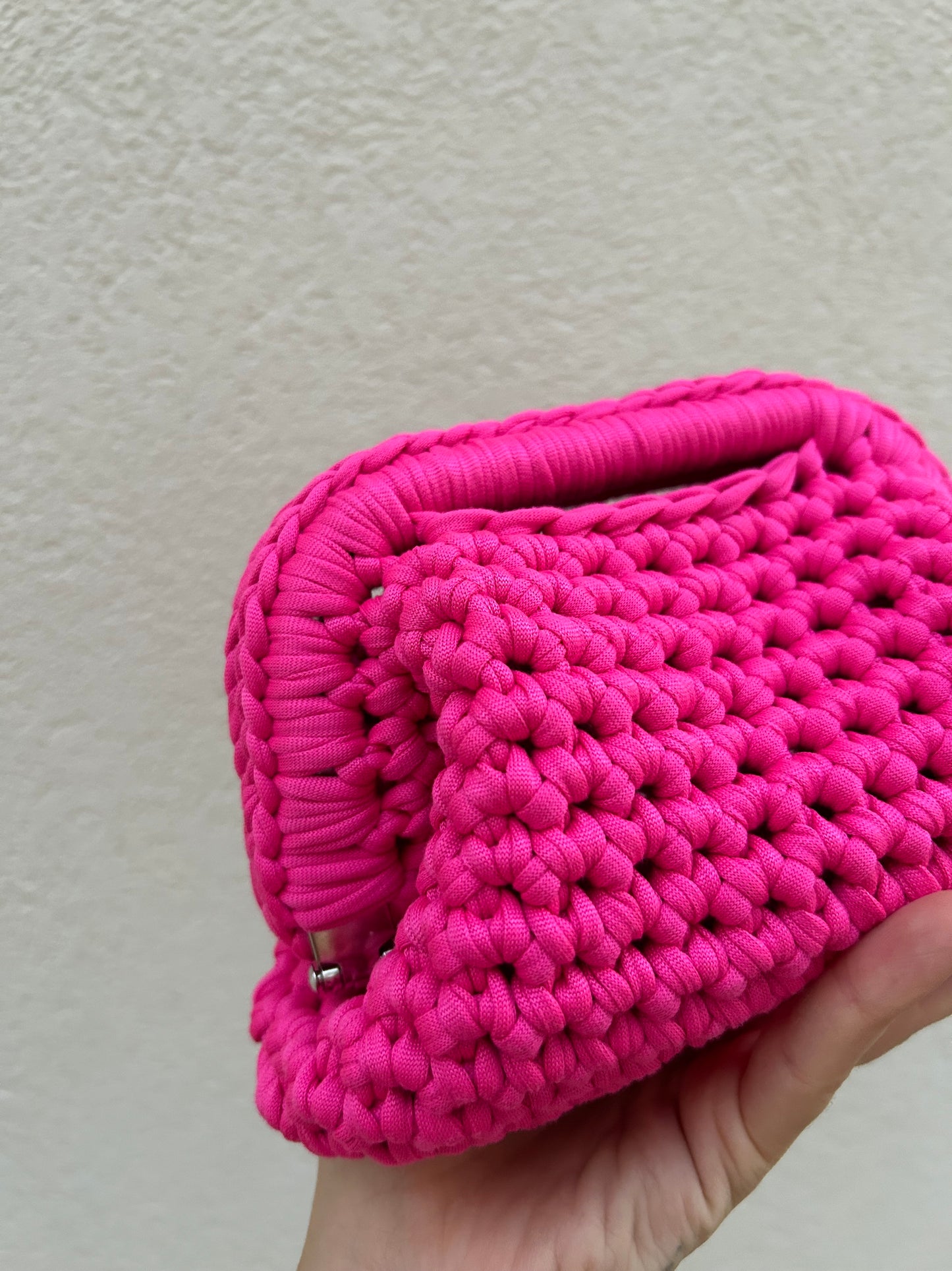 Fuxia - clutch bag